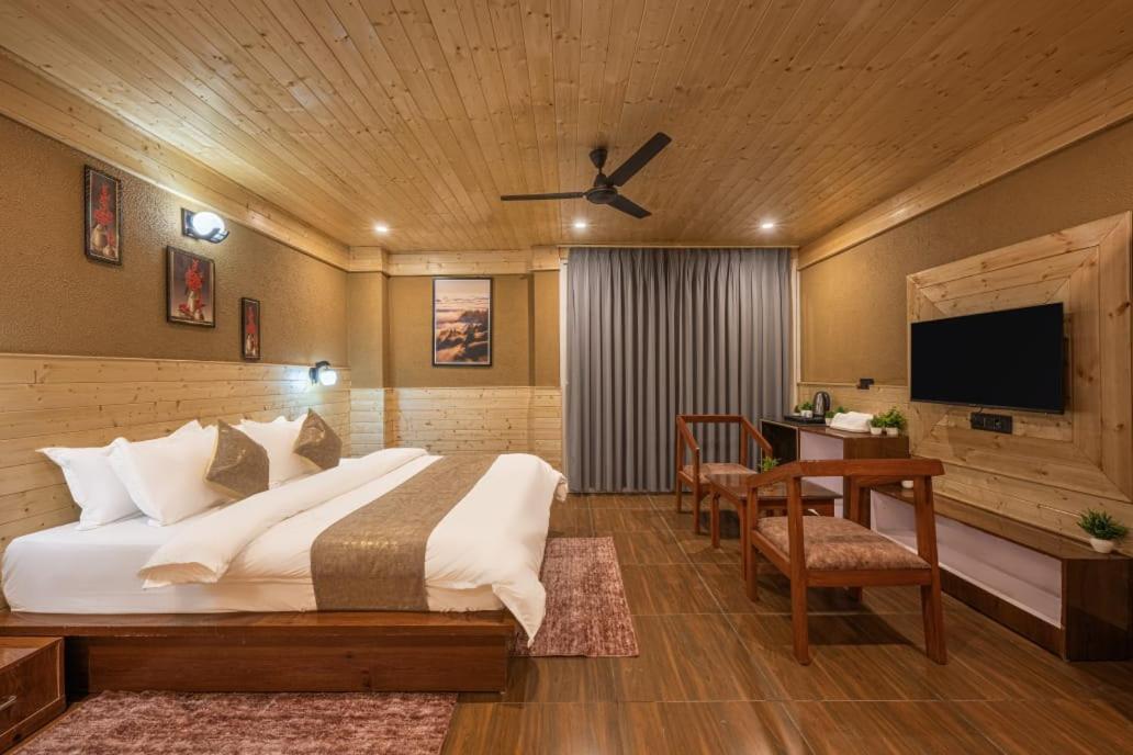 The Countryside Retreat I Vacations I Conference I Mice I Family Events I Open Air Terrace I Sky Bonfire I Kufri By Exotic Stays Шімла Екстер'єр фото